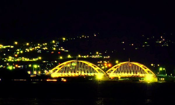 Kota Palu di Malam Hari